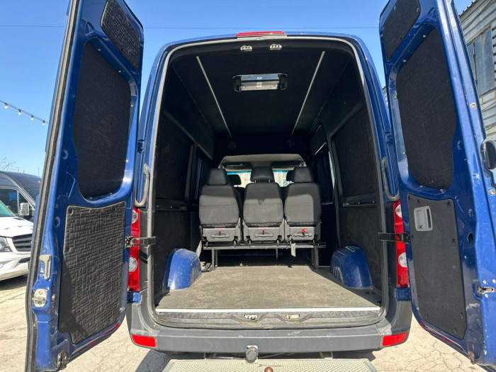 Volkswagen CRAFTER photo 12