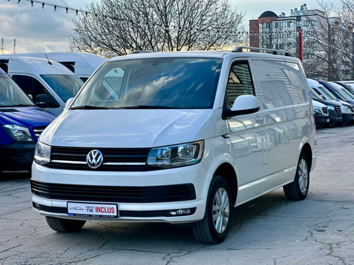 Volkswagen Transporter photo 1