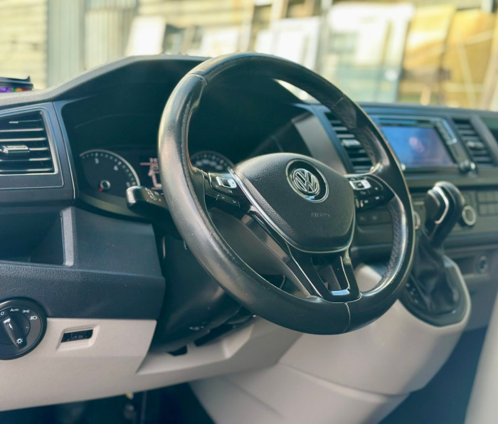 Volkswagen Transporter photo 5