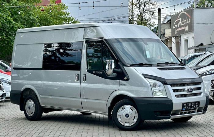 Ford Transit cu 6 locuri photo 3