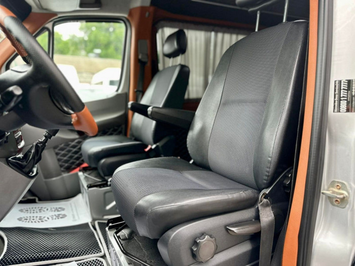 Mercedes Autoturism 8 locuri photo 9