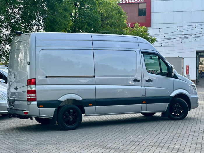 Mercedes Sprinter 319 cu Tva photo 2