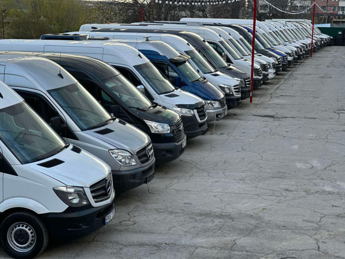 Mercedes SPRINTER photo 9