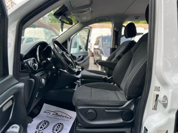 Mercedes V-Class photo 9