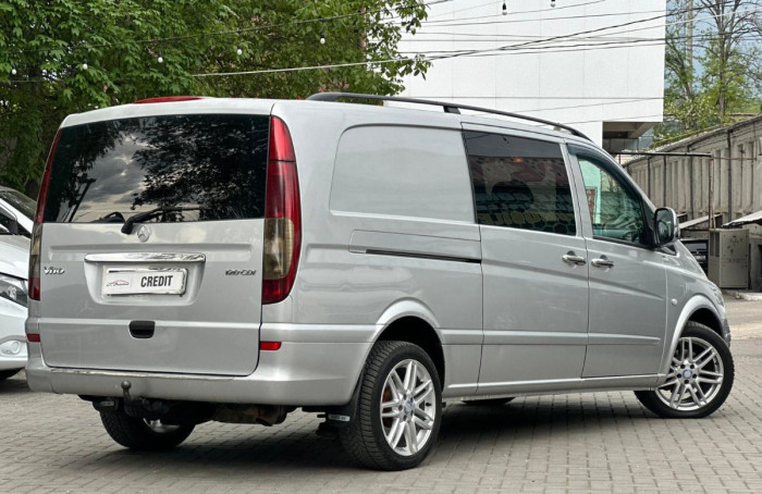 Mercedes Vito photo 3
