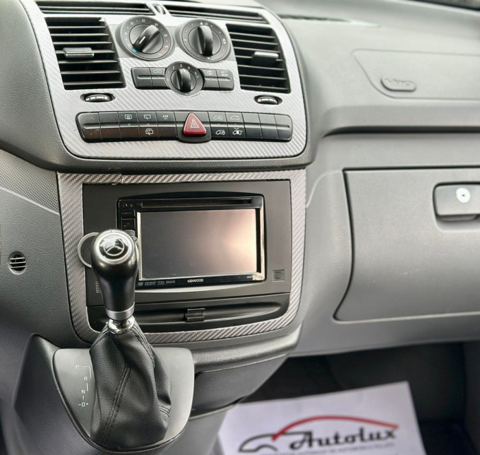 Mercedes Vito photo 7