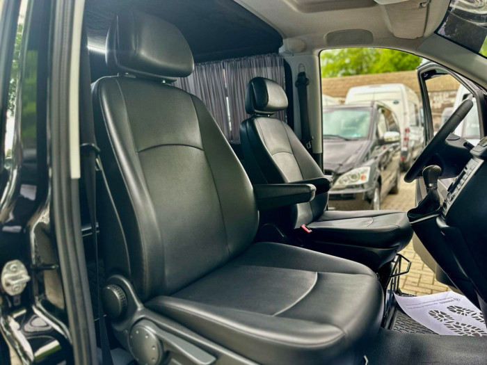 Mercedes Vito photo 10