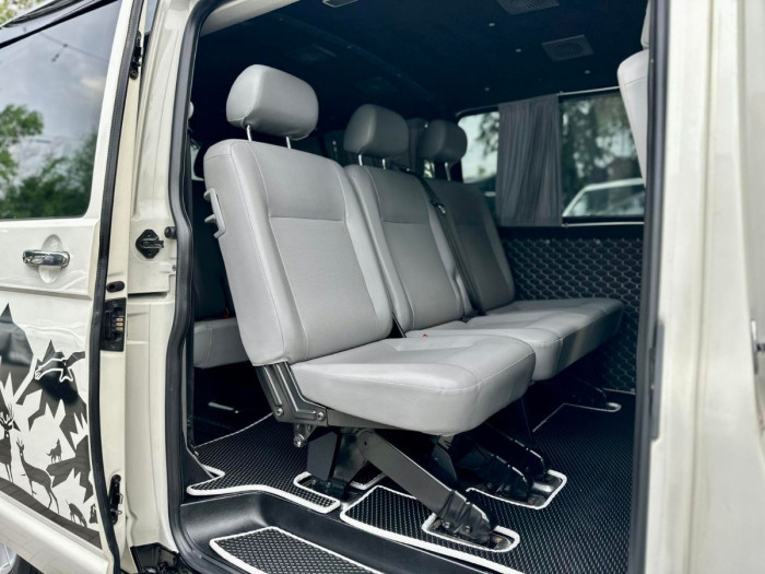 Volkswagen Transporter photo 6