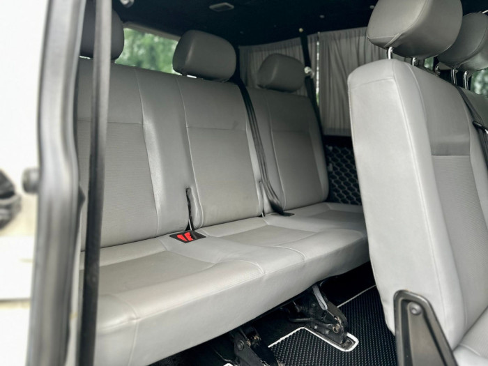 Volkswagen Transporter photo 7