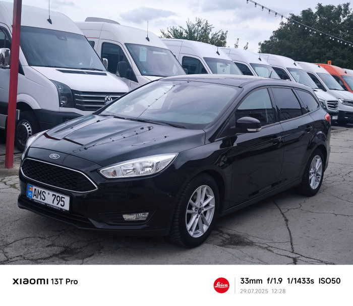 Ford Focus an. 2016 photo 2
