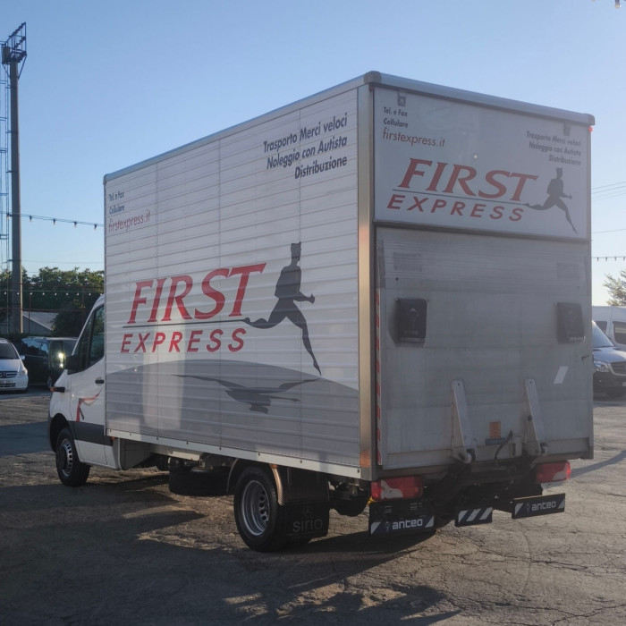 Mercedes Sprinter  an. 2019 photo 4