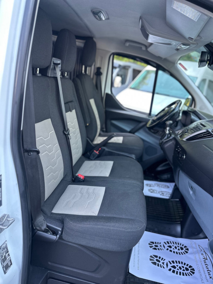 Ford Custom  an. 2013 - Autolux.md Ford Custom  an. 2013 photo 5