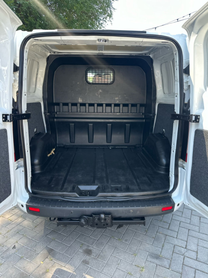 Ford Custom  an. 2013 - Autolux.md Ford Custom  an. 2013 photo 6