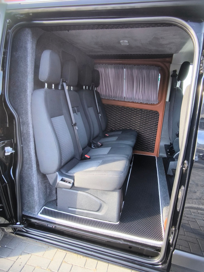 Ford Custum  an. 2018 - Autolux.md Ford Custum  an. 2018 photo 12