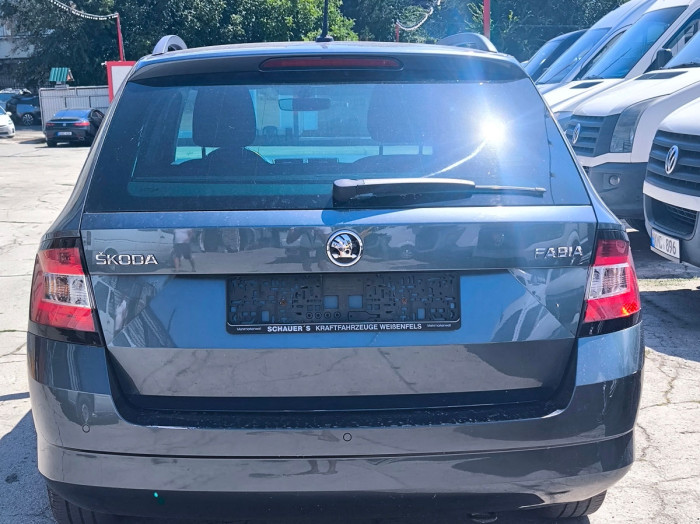 Skoda Fabia an. 2016 - Autolux.md Skoda Fabia an. 2016 photo 10