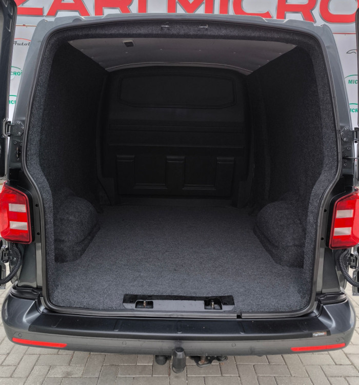 Volkswagen Transporter Cu TVA an. 2015 - Autolux.md Volkswagen Transporter Cu TVA an. 2015 photo 9
