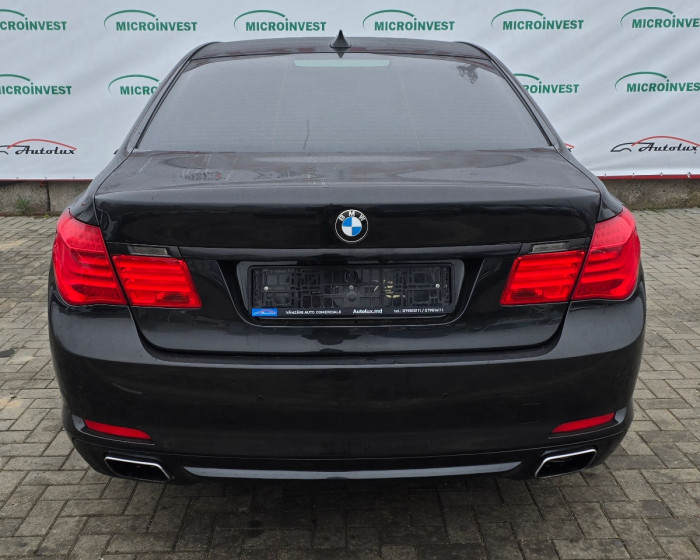 BMW 7 Series an. 2011 photo 13
