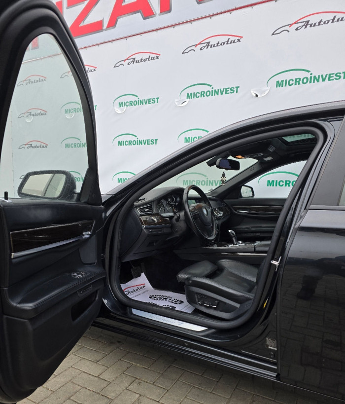 BMW 7 Series an. 2011 photo 6