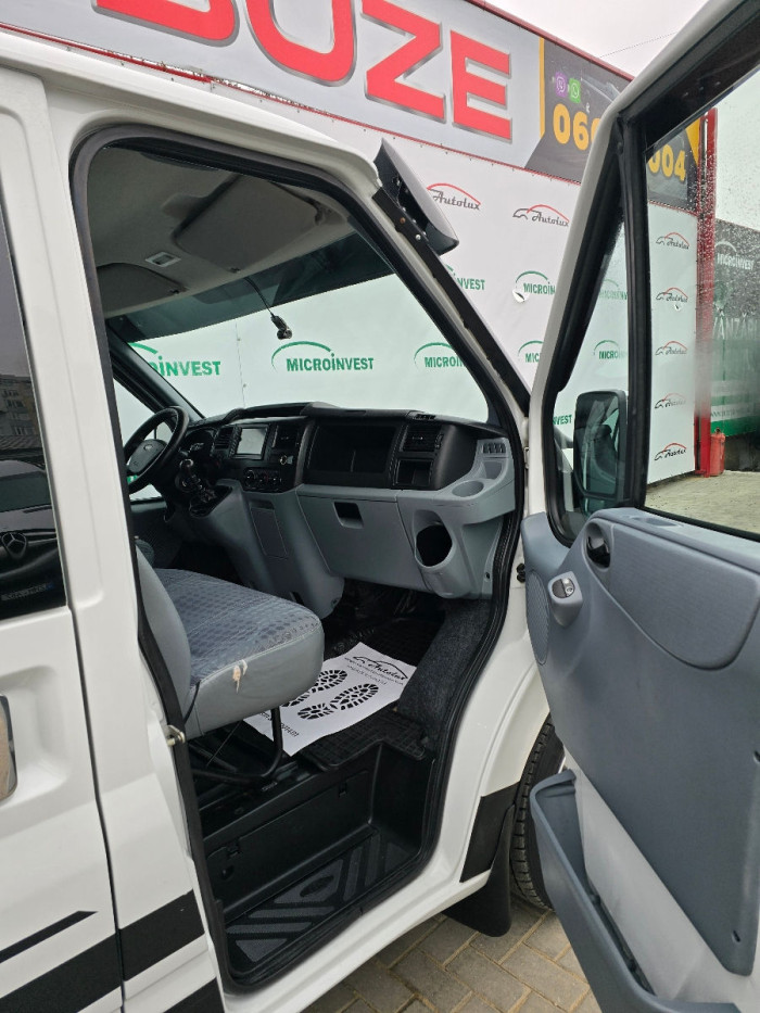 Ford Transit an. 2013 photo 10