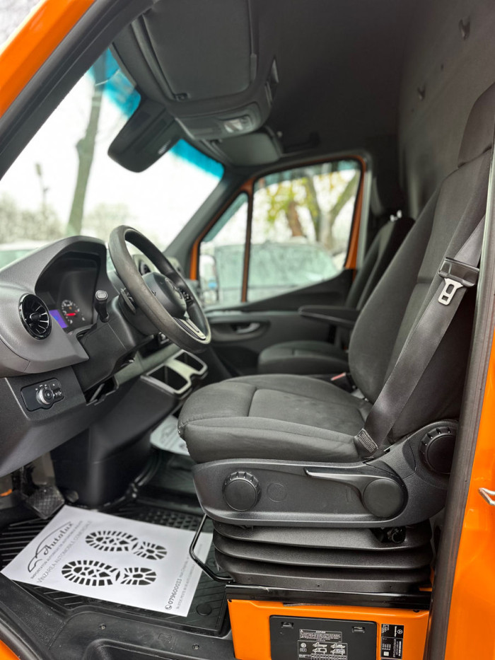 Mercedes Sprinter 319 2021 an. 2021 photo 8