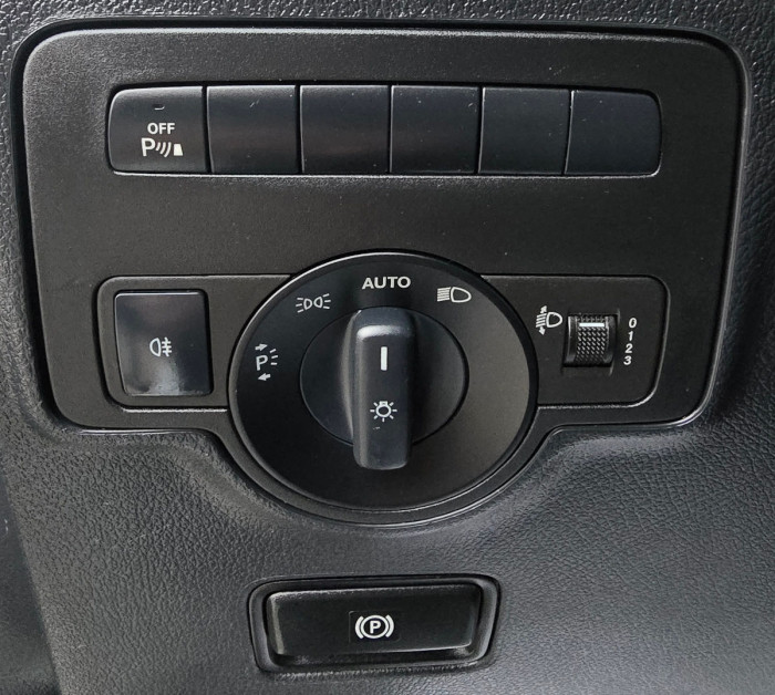 Mercedes Vito cu TVA an. 2018 photo 8