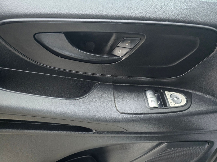 Mercedes Vito cu TVA an. 2018 photo 9