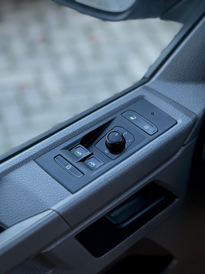 Volkswagen T-6+ an. 2021 - Autolux.md Volkswagen T-6+ an. 2021 photo 5