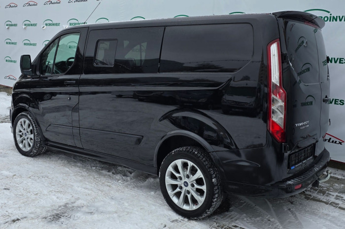 Ford Custum champions an. 2013 photo 1