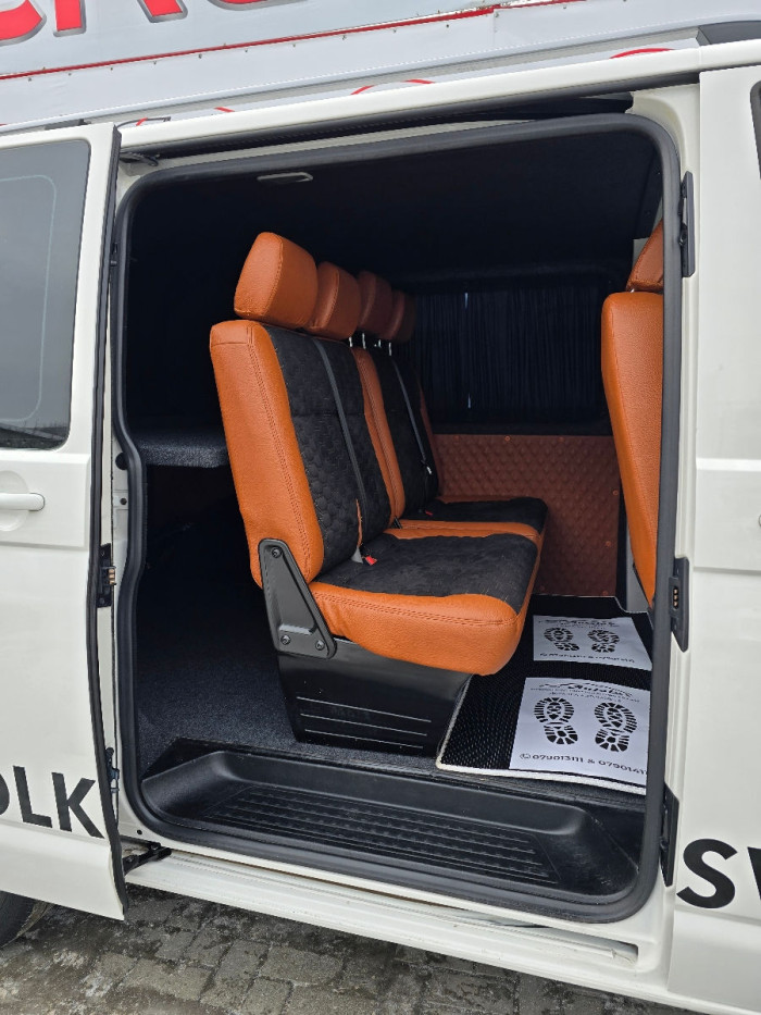 Volkswagen Transporter  an. 2017 photo 8