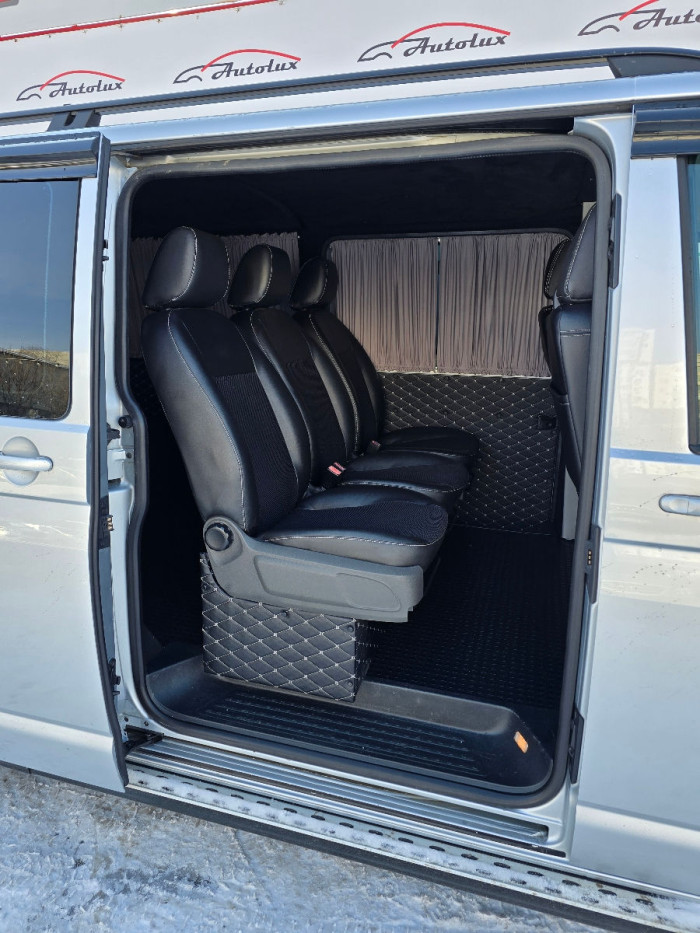 Volkswagen Transporter  an. 2018 photo 5