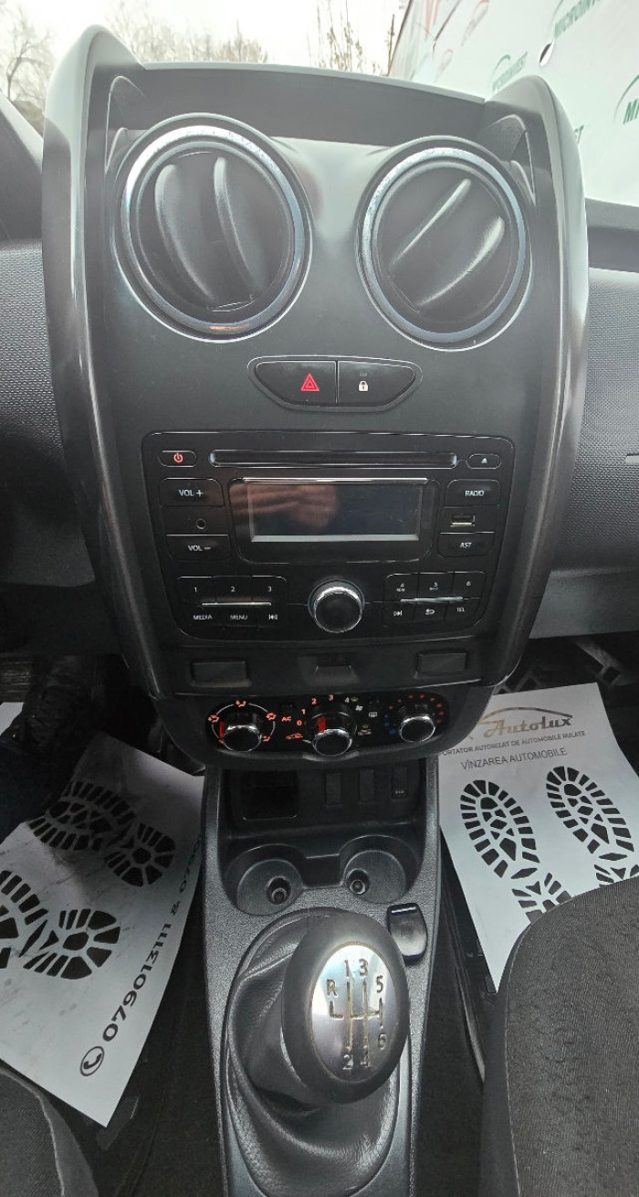 Dacia Duster photo 8