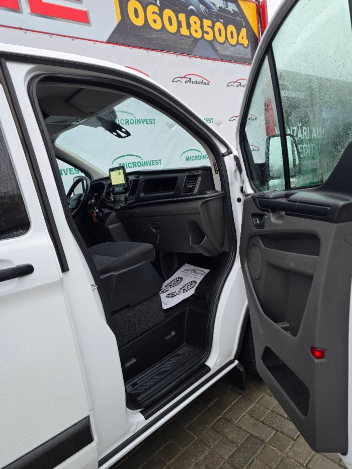 Ford Transit Custum TVA photo 10