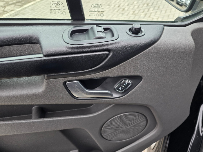 Ford Transit Custum TVA photo 7