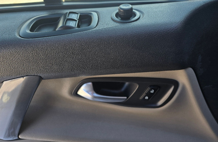 Ford Transit Custum photo 8