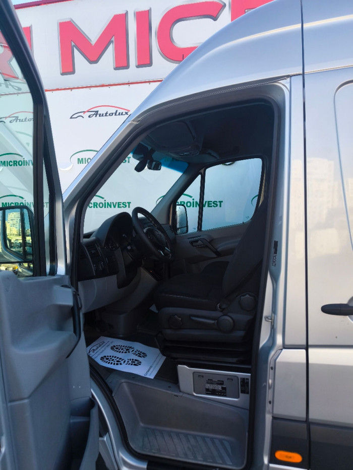 Mercedes Sprinter photo 5