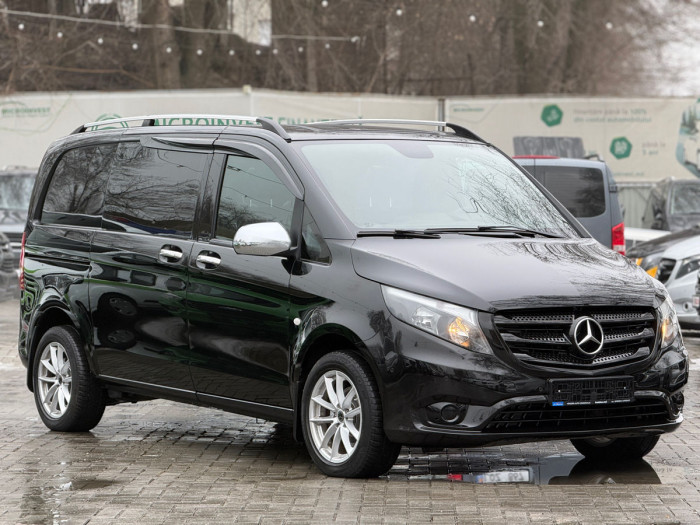 Mercedes Vito photo 1