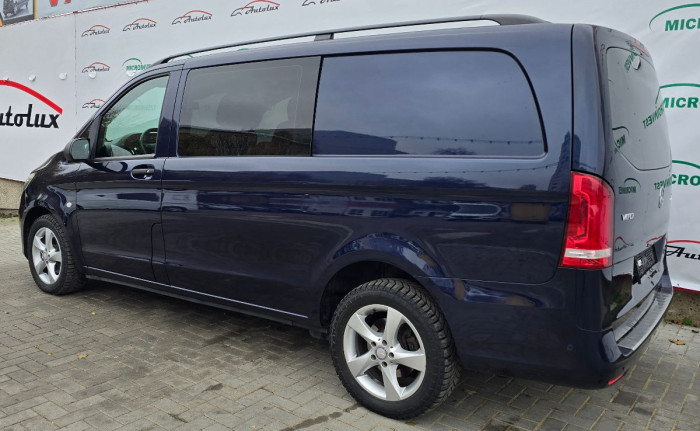 Mercedes Vito photo 3