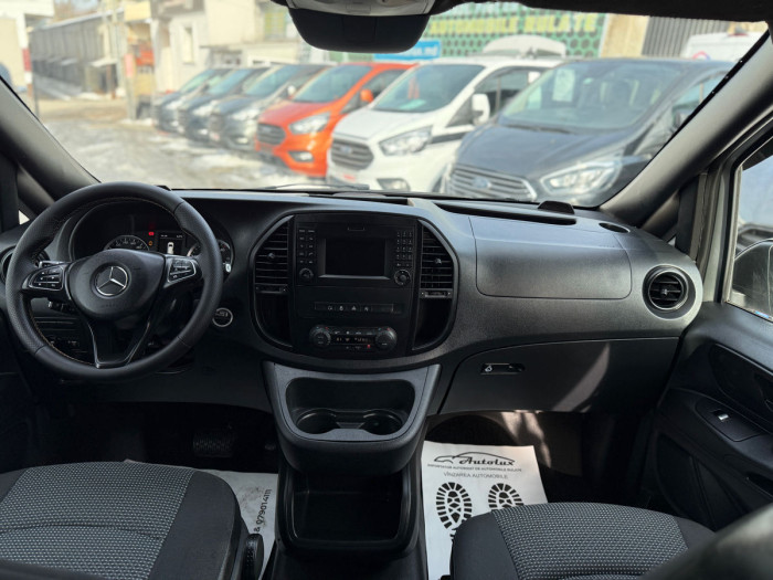 Mercedes Vito photo 5