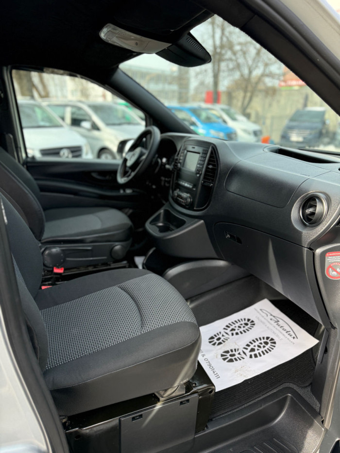 Mercedes Vito photo 6