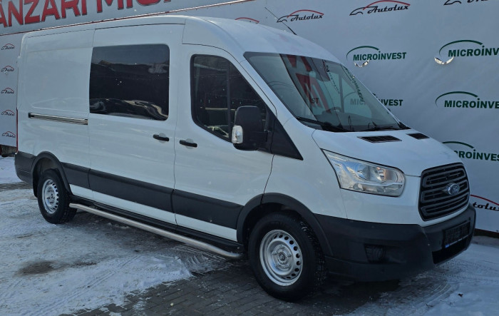 Ford Transit photo