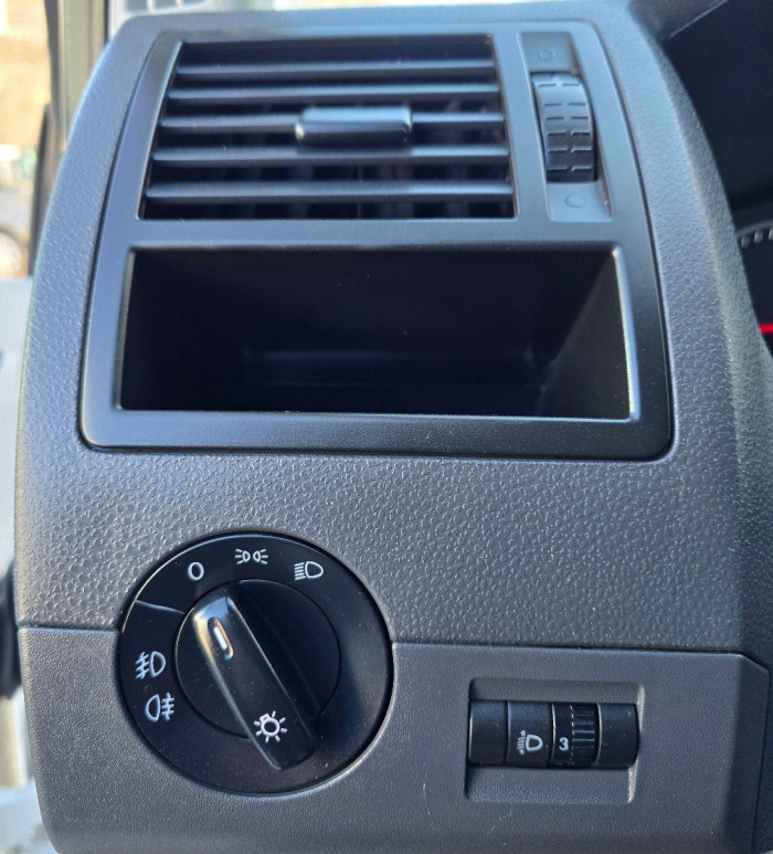 Volkswagen Transporter photo 7