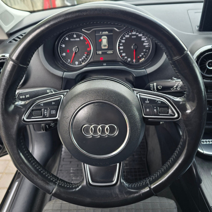 Audi A3 photo 12