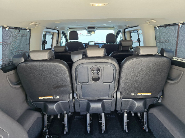 Ford Custum tourneo photo 16