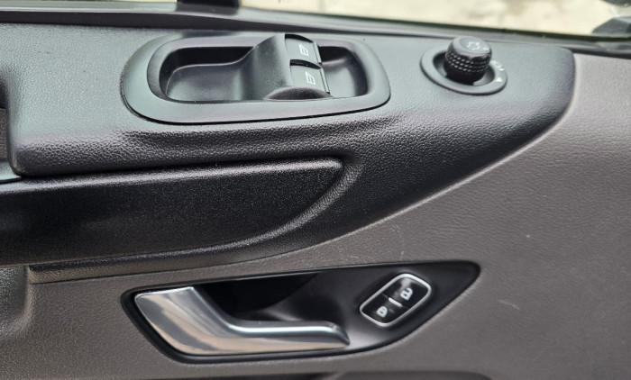 Ford Transit Custum TVA photo 5