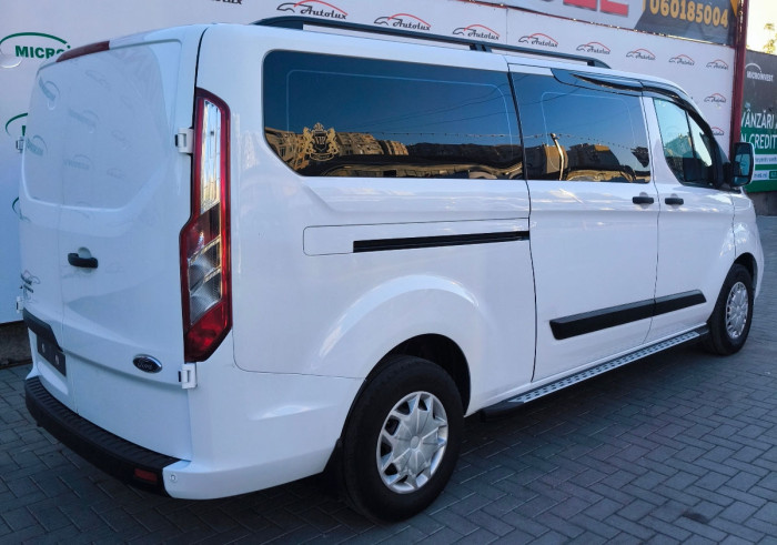 Ford Transit custum photo 4