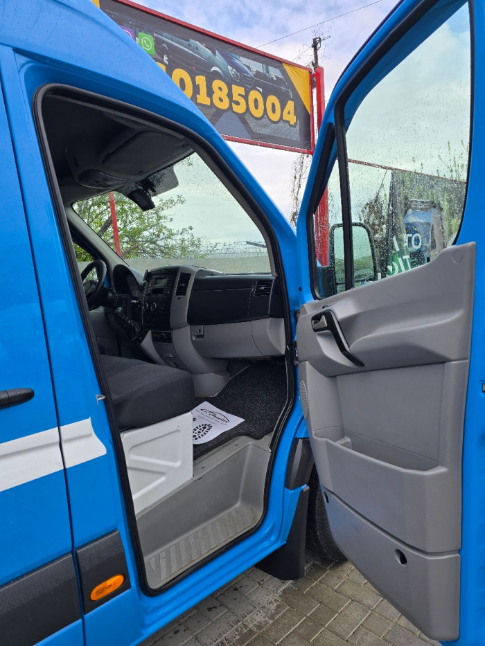 Mercedes Sprinter cu TVA photo 9