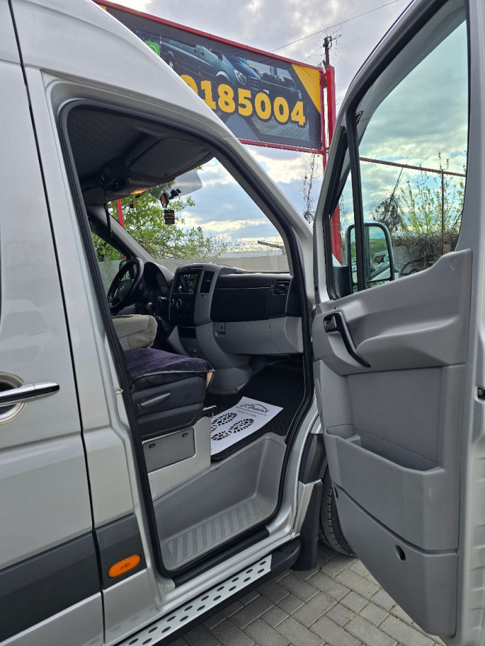 Mercedes Sprinter photo 10