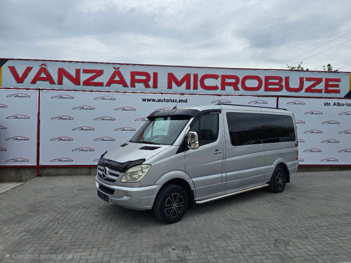 Mercedes Sprinter photo