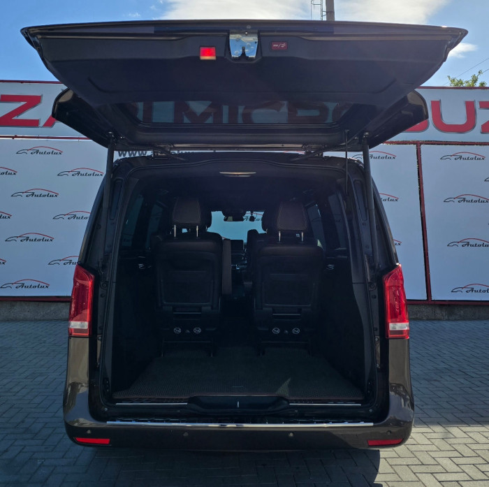 Mercedes V Class 250 photo 15