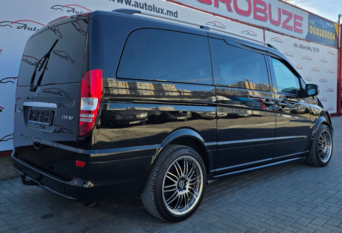 Mercedes Viano photo 4